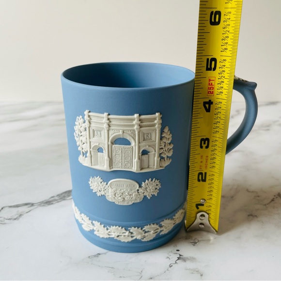 Vintage Wedgwood Jasperware 1981 Christmas Mug Marble Arch Limited Edition - Picture 10 of 11